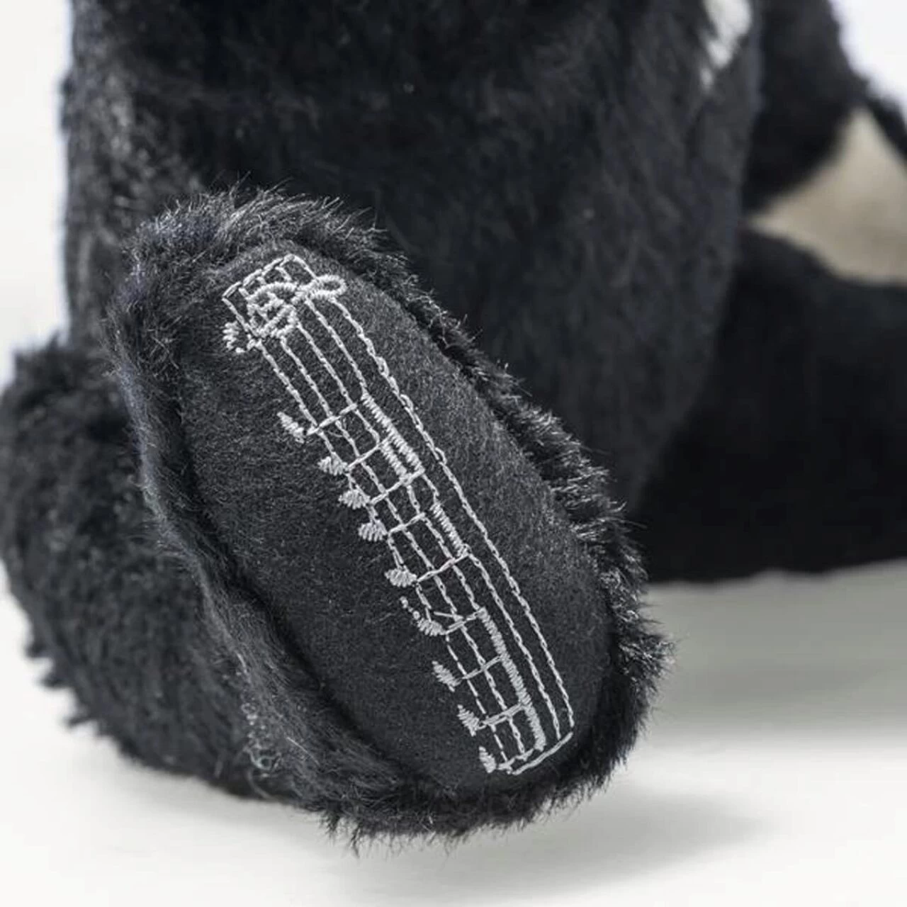 STEIFF 007613 James Bond Dr No Teddybär Mit Musikwerk, Mohair, 30 Cm, Schwarz 5 STEIFF 007613 James Bond Dr No Teddybär Mit Musikwerk, Mohair, 30 Cm, Schwarz – Bild 3